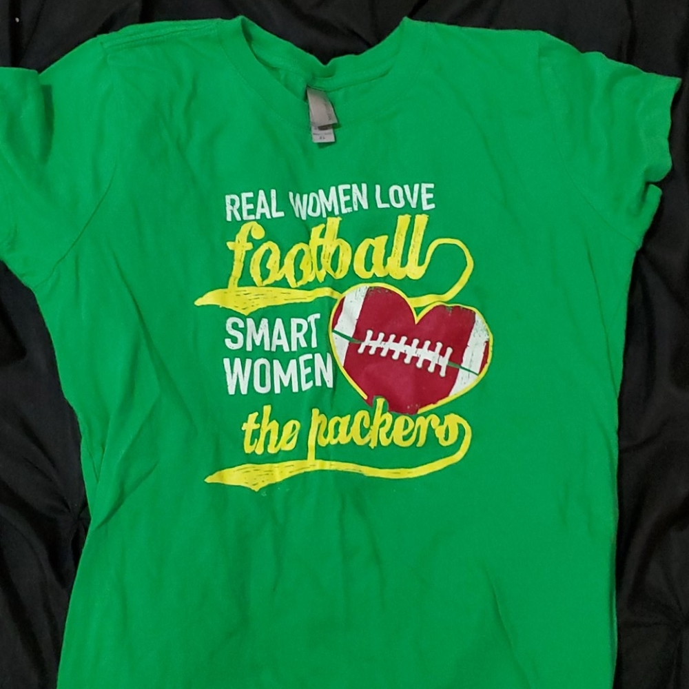 Womans packers shirt